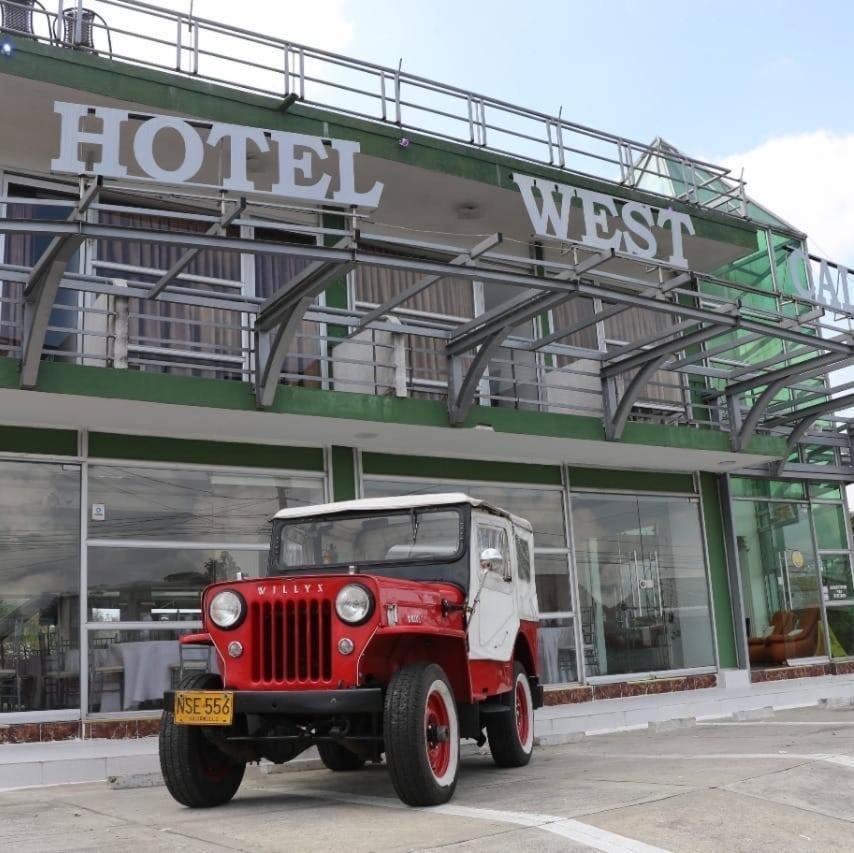 Hotel West California Puerto Espejo Екстер'єр фото