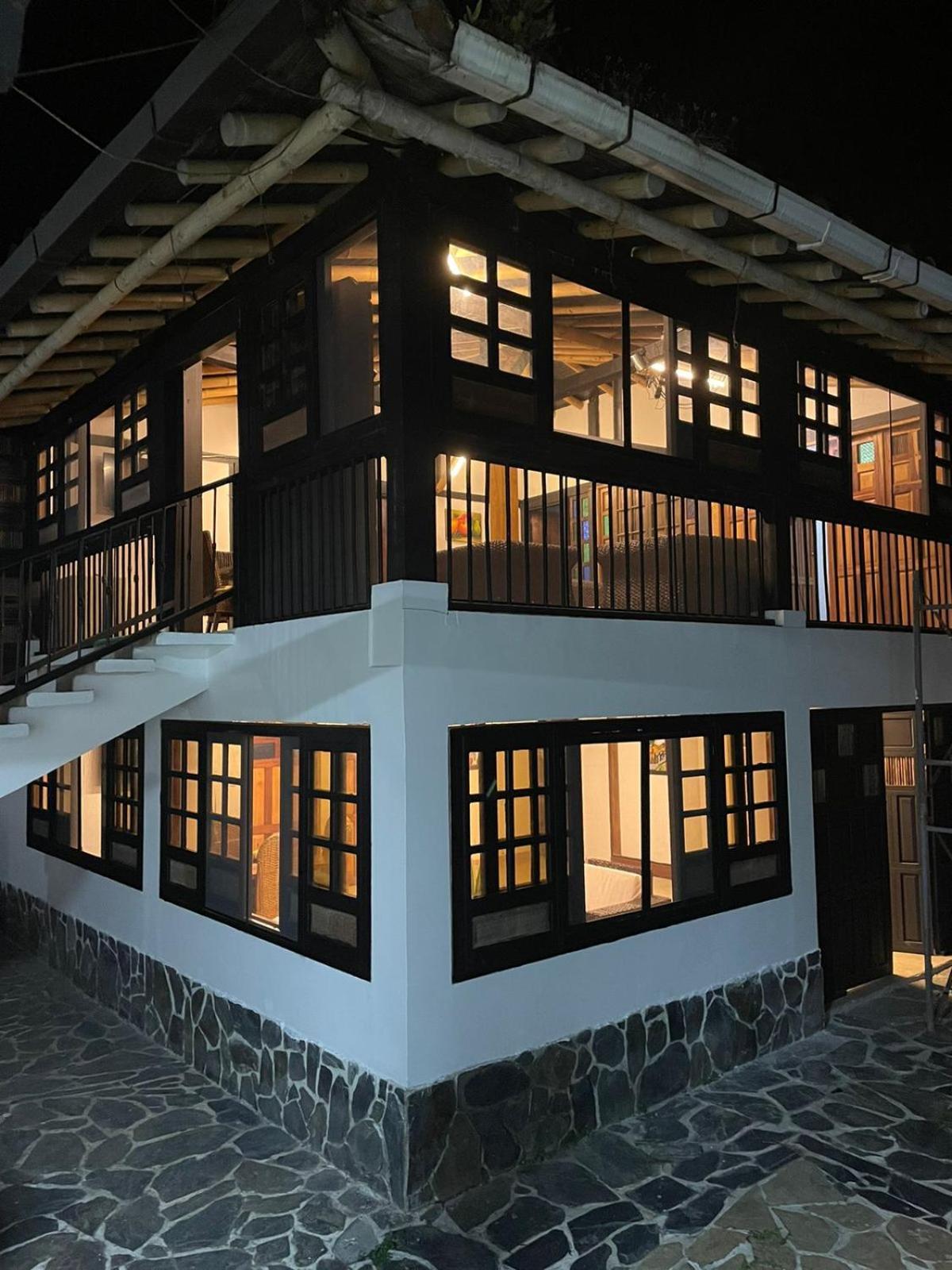 Hotel West California Puerto Espejo Екстер'єр фото