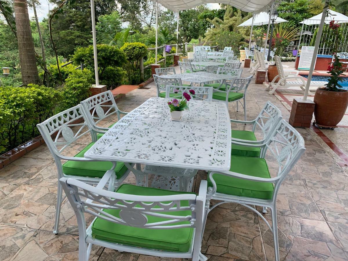 Hotel West California Puerto Espejo Екстер'єр фото