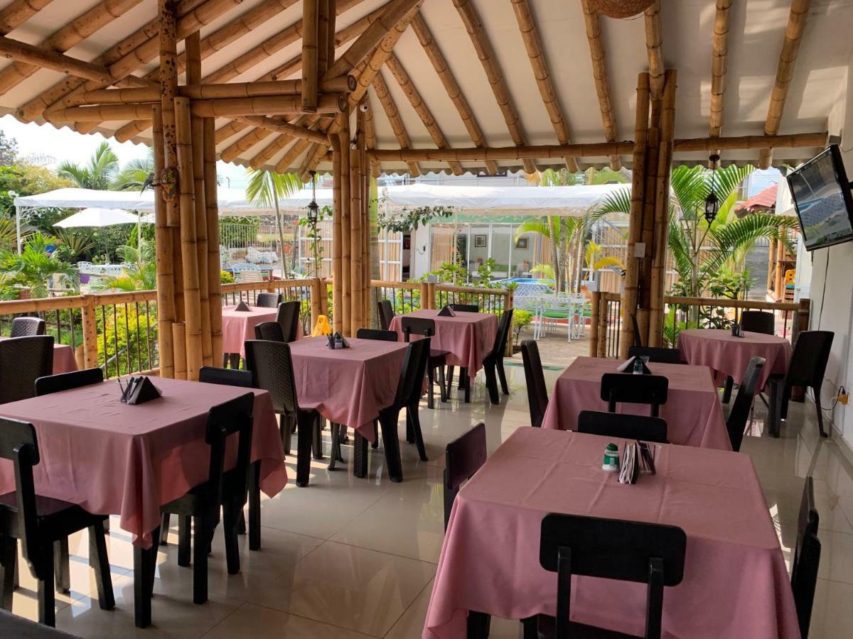 Hotel West California Puerto Espejo Екстер'єр фото